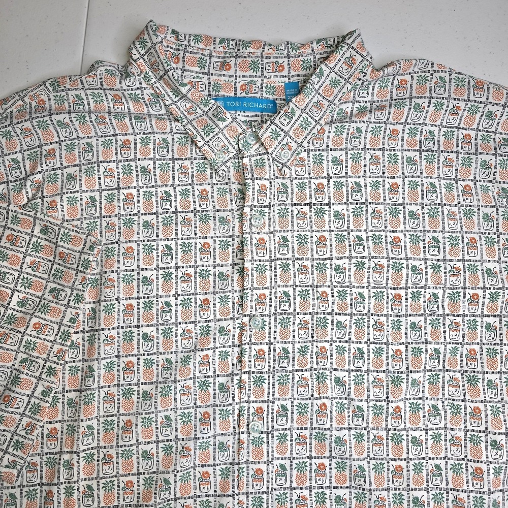 TORI RICHARD Men's 2XL AOP Chilled Concoctions White Pineapple Drinks Polo -1294